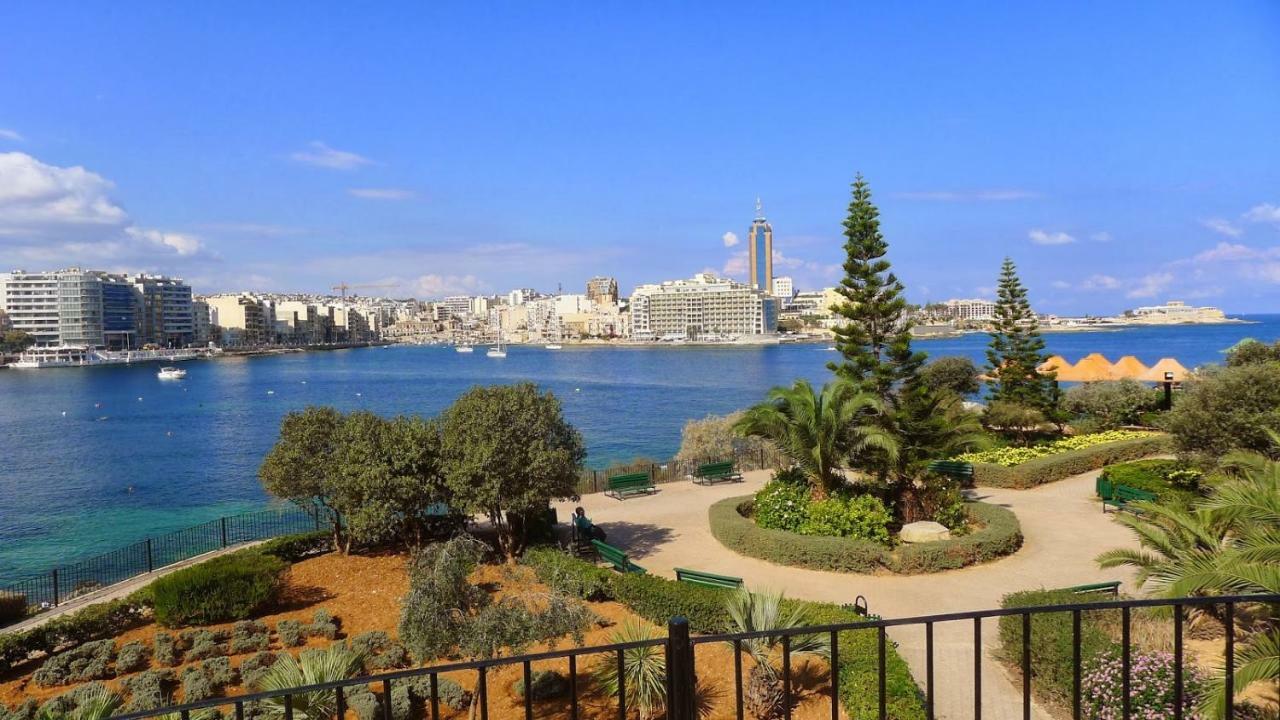 Magical Rooftop Penthouse Sliema Buitenkant foto